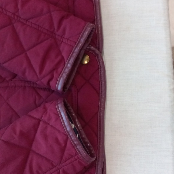 Women's Jacket - Picture 6 of 16